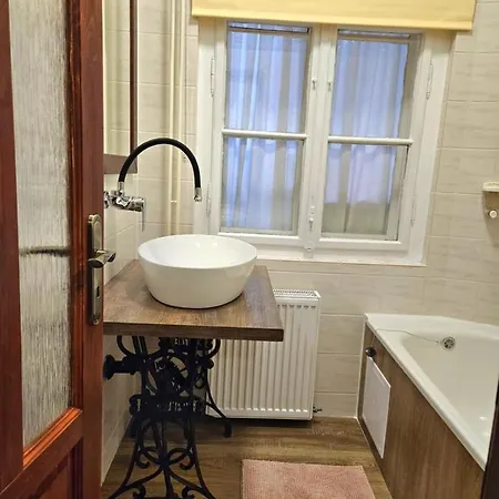 Penzion Villa Breza Guest house *
