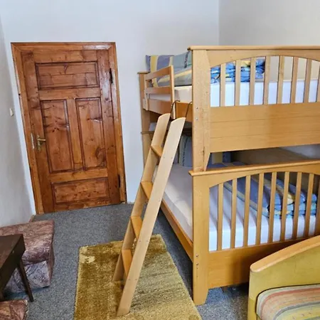 Penzion Villa Breza Guest house