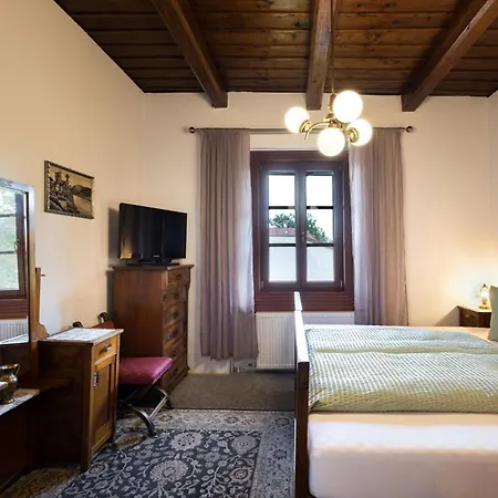 Guest house Penzion Villa Breza *